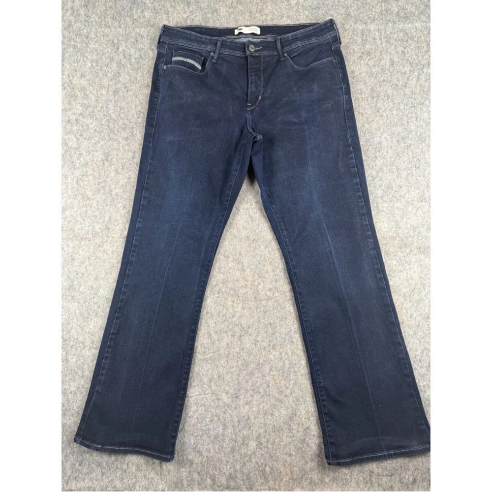 Levi's 512 Perfectly Shaping Bootcut Jeans Women's Size‎ 18 Blue Denim Mid-Rise